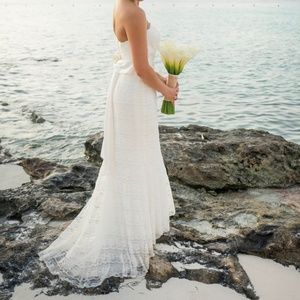 David's Bridal Lace Sheath Wedding Dress